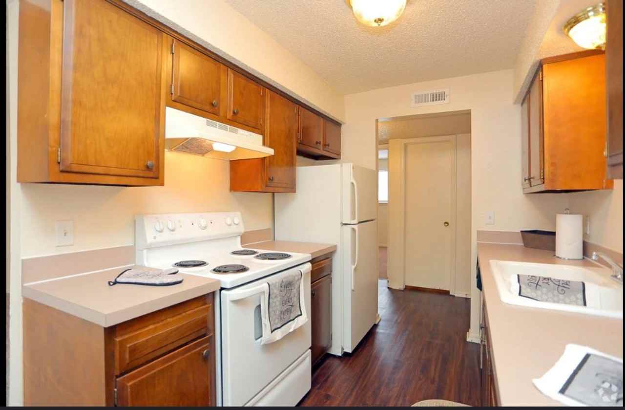 meadow park - Photo 3 of 4