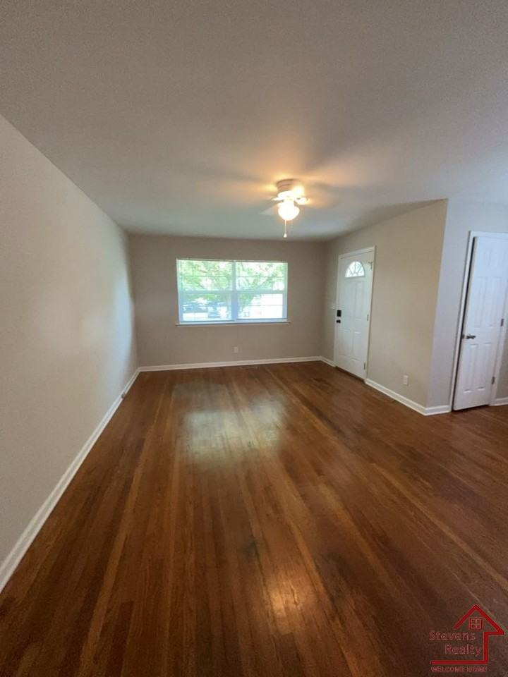 209 Bermuda Dr #A - Photo 3 of 15