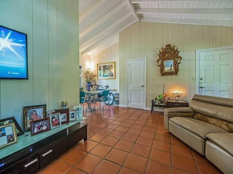 3508 Segovia Street - Photo 2 of 14