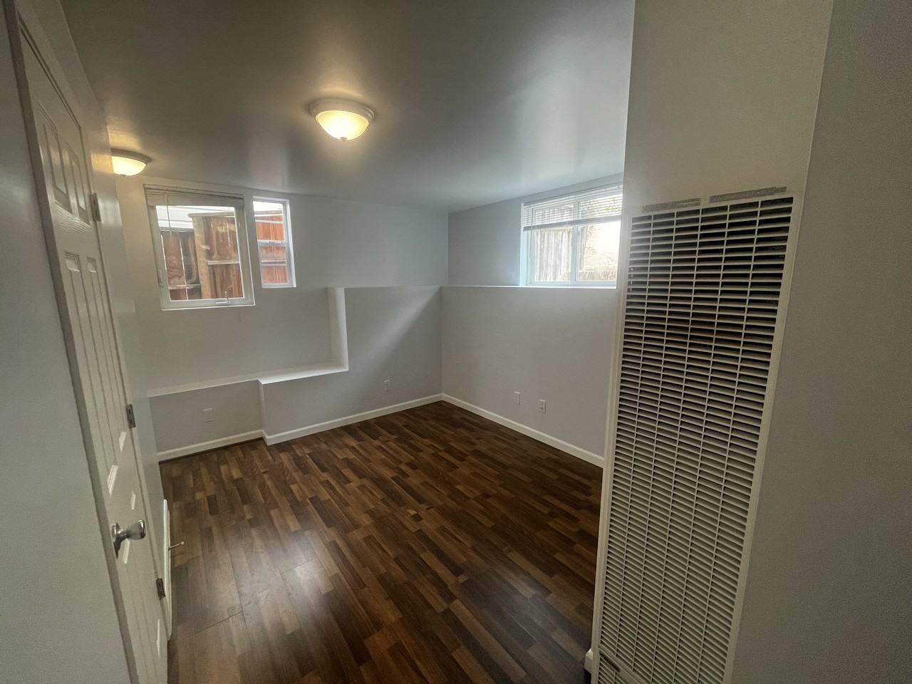 1960 16th Avenue - Photo 3 of 23