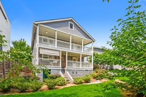 featured image of 407 Angier Ave Ne #102