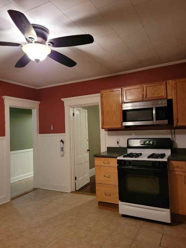 107 Ash St #2 - Photo 7 of 29