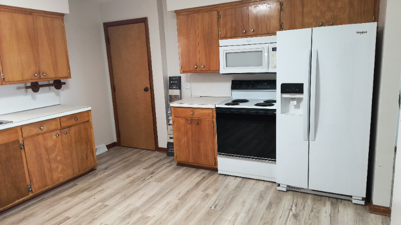 102 La Choy Dr - Photo 3 of 12