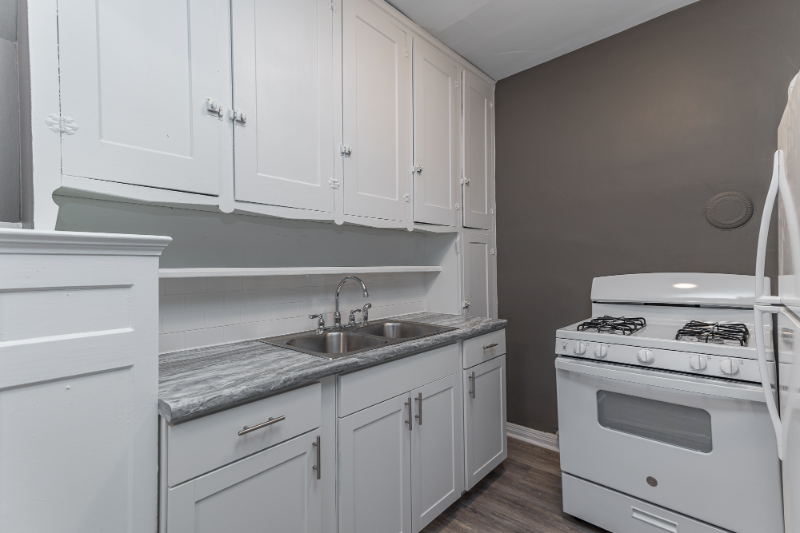 1389 Giel Avenue - Photo 2 of 15