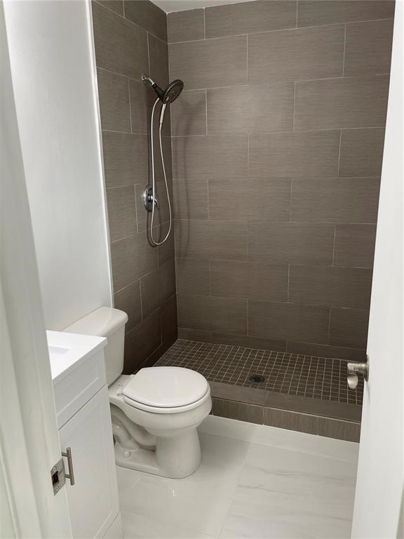 10330 Nw 8th St #1033 - Photo 3 of 9