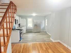 35 Cherry St #B - Photo 1 of 1