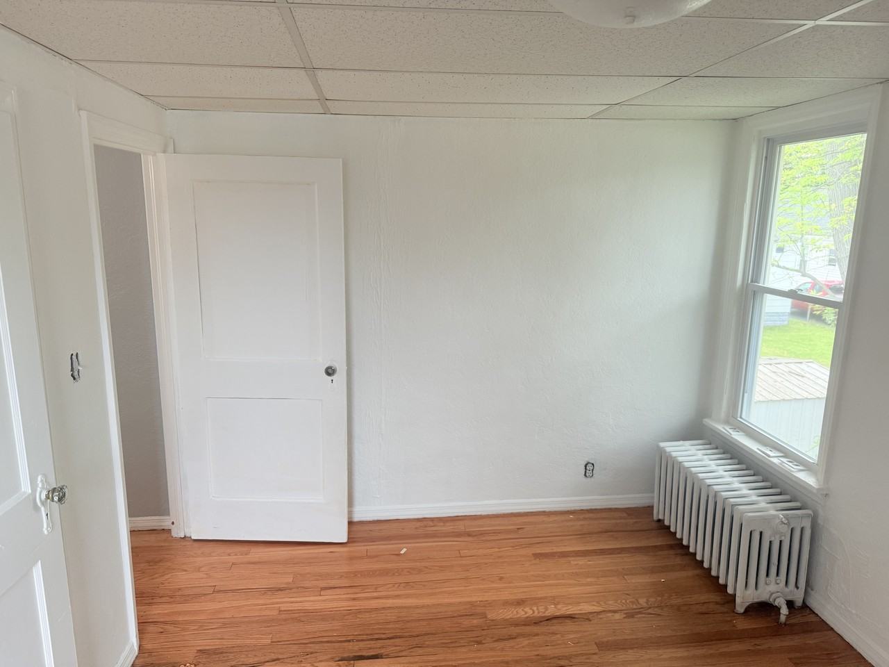 35 Cherry St #B - Photo 6 of 10