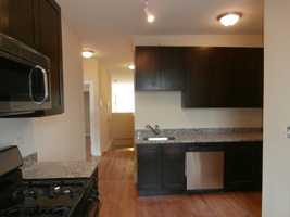 featured image of 3216 W Argyle St #1N