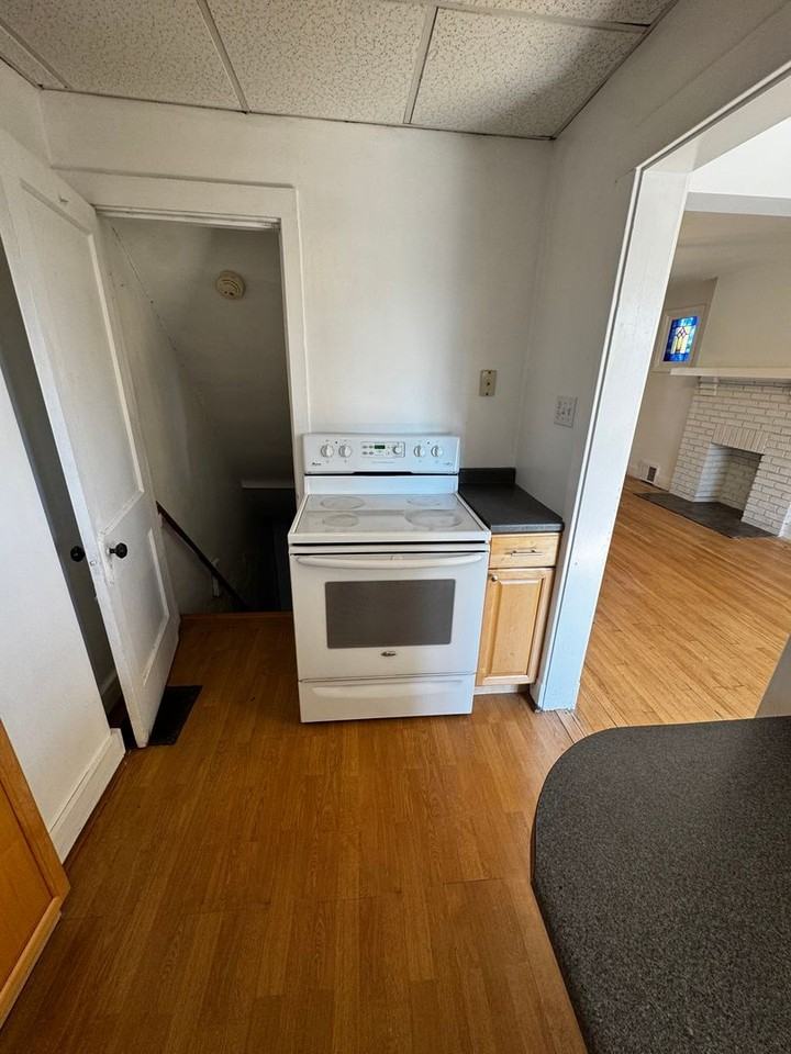 3324 Niagara St - Photo 7 of 18