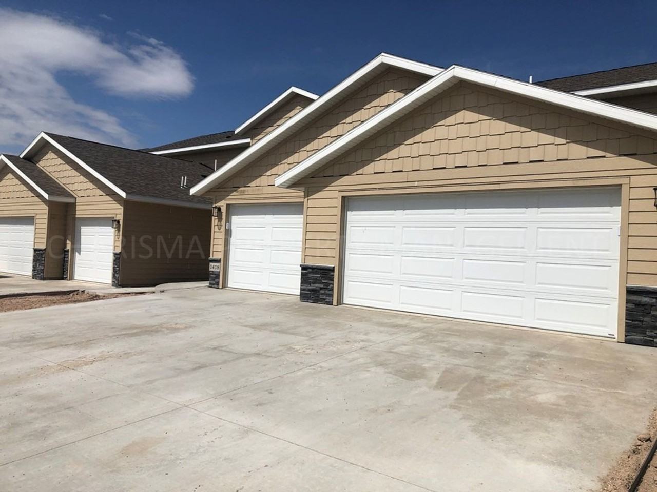 1418 Kayla Pl #3 - Photo 2 of 16