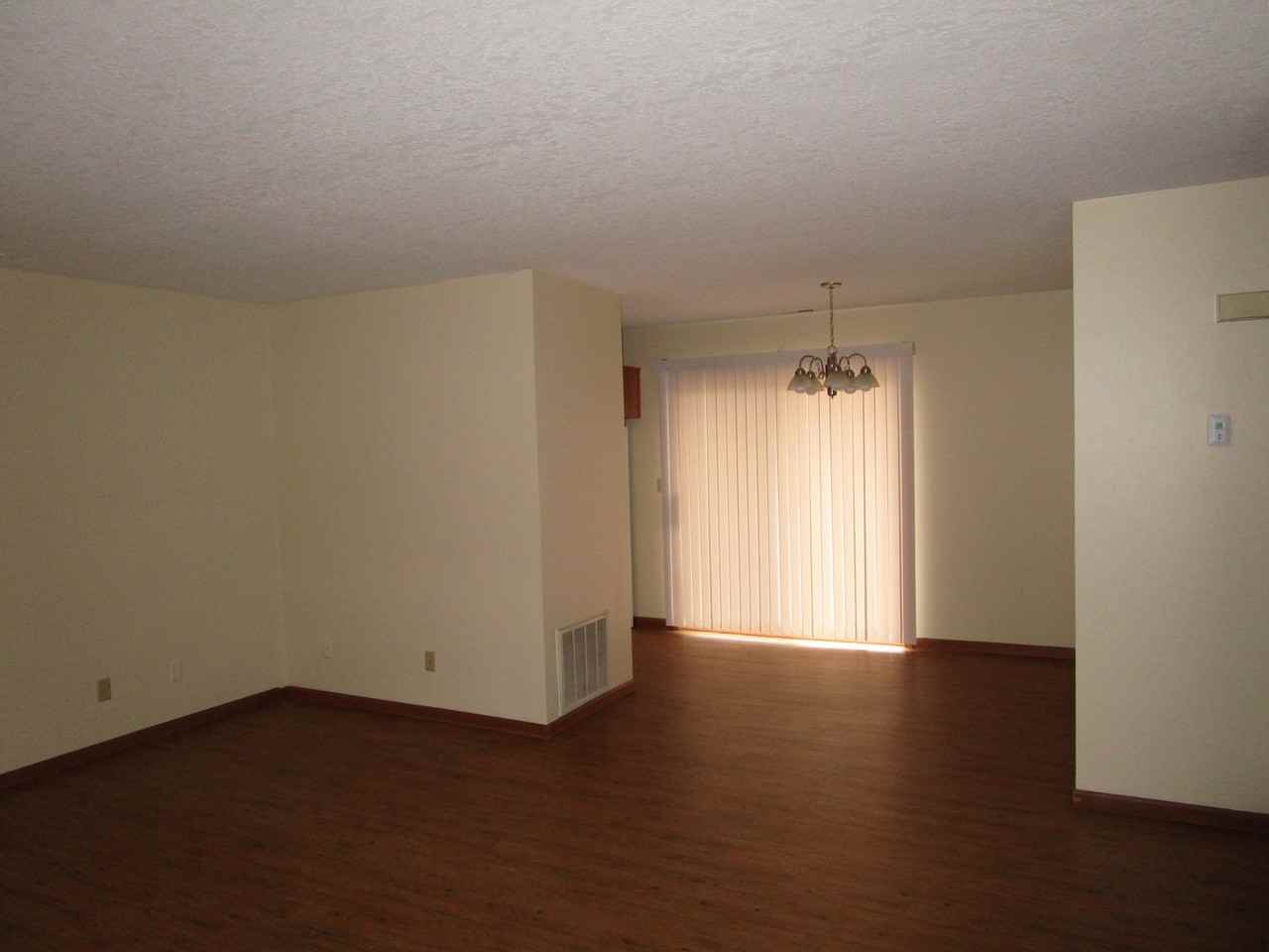 705 W Main St - Photo 2 of 12