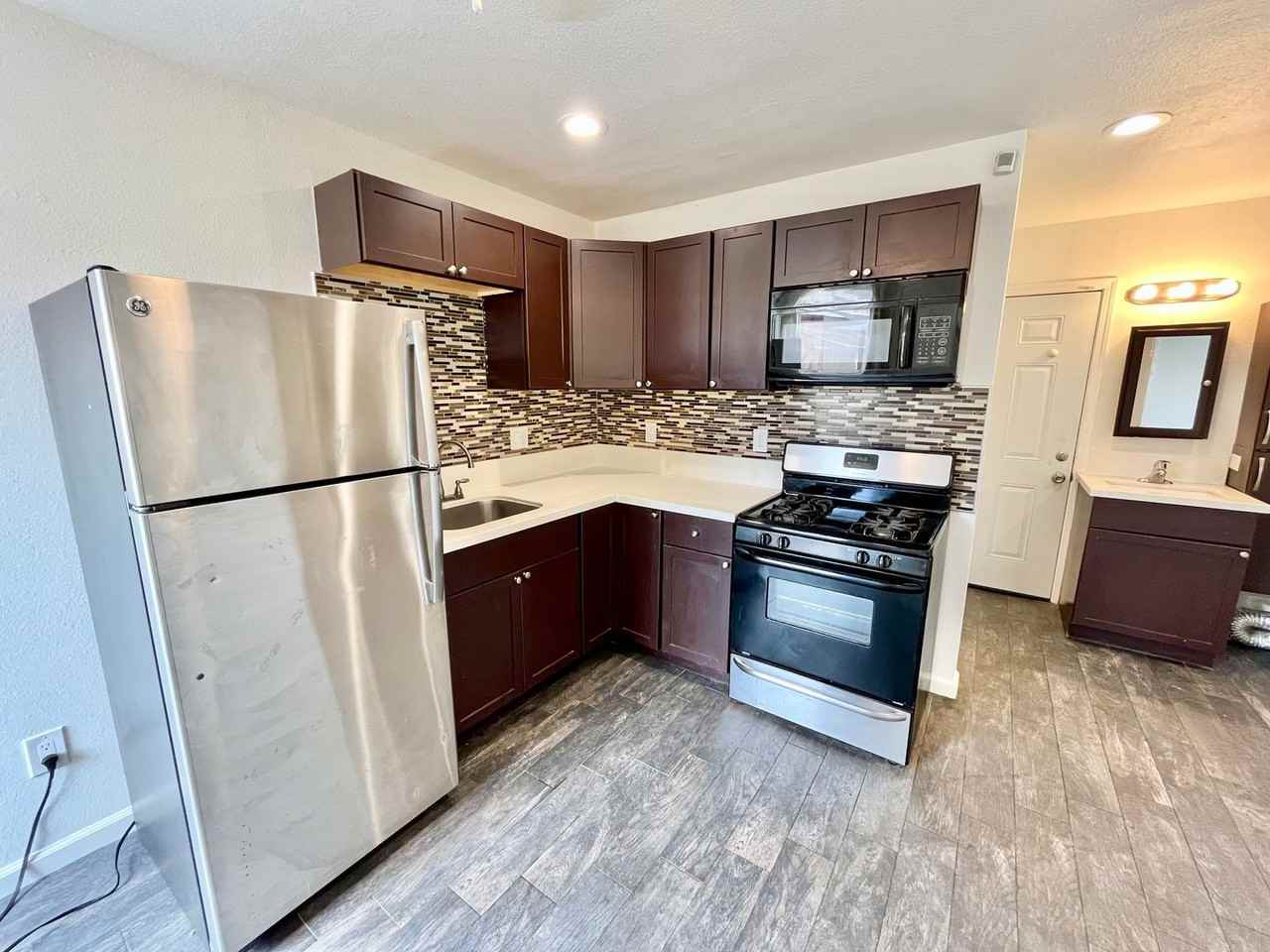 Julian Ave - Photo 2 of 13