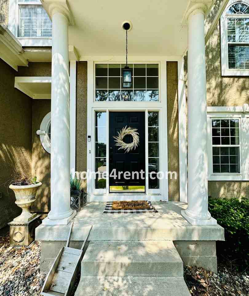 12648 S Hallet St - Photo 2 of 50