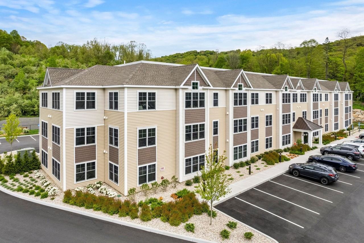 Residences at the Kestrel - Photo 2 of 5