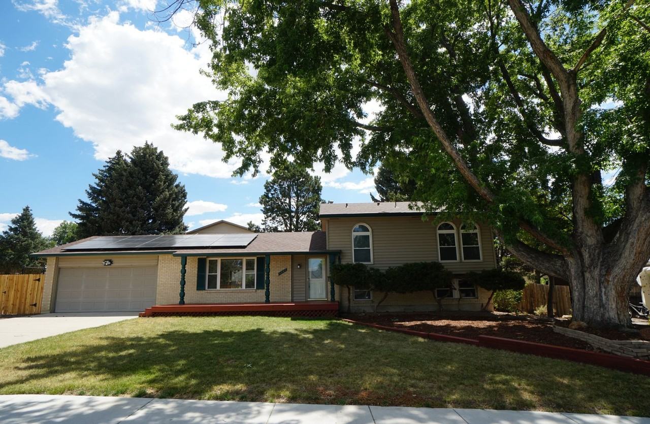 5007 Alta Loma Road - Photo 2 of 30