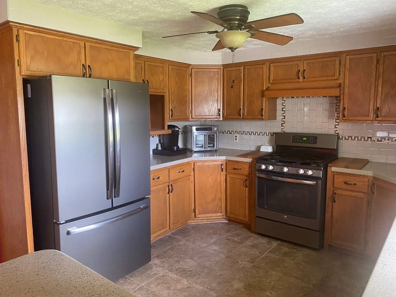 5279 N Wooster Avenue Ext Nw - Photo 3 of 27