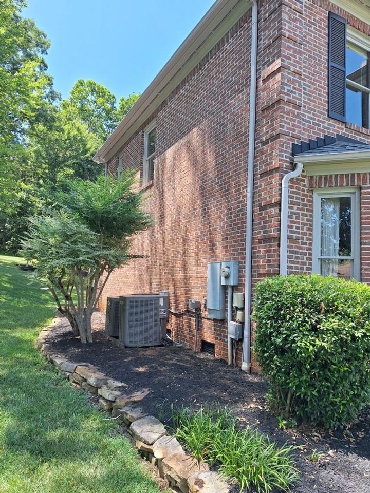 12713 Jarmann Rd - Photo 5 of 50