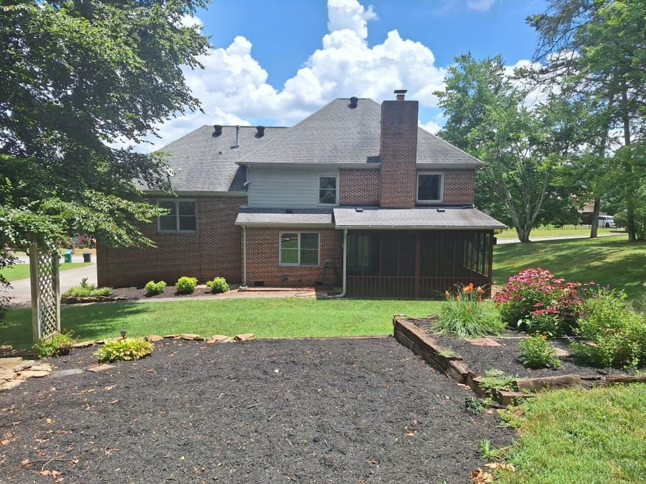 12713 Jarmann Rd - Photo 6 of 50