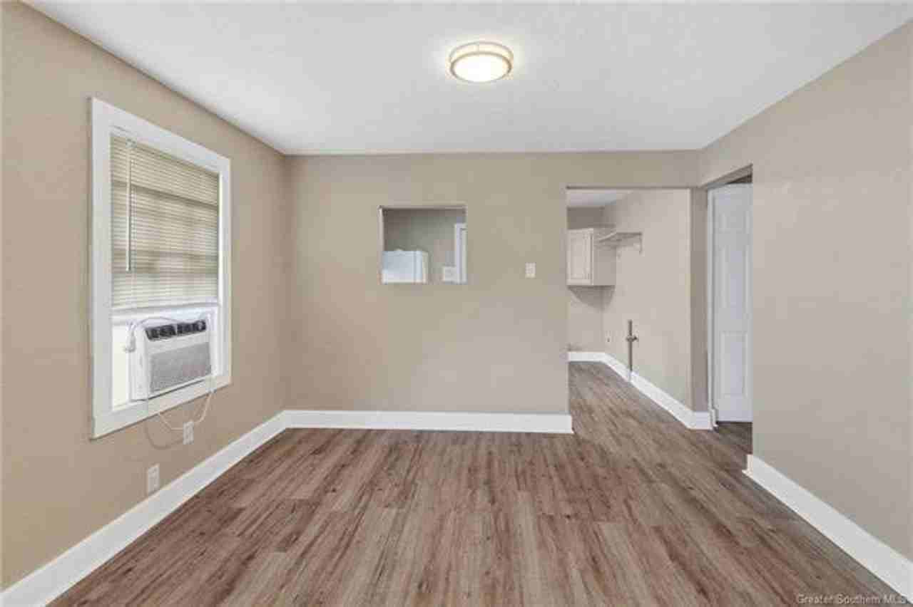 1316 Georgia Rd - Photo 3 of 10