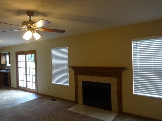 5104 Perrywinkle Ct - Photo 2 of 11