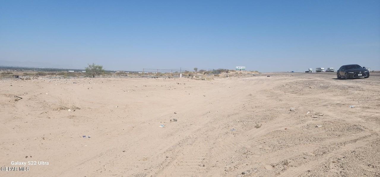 12660 Gateway Blvd E - Photo 4 of 7