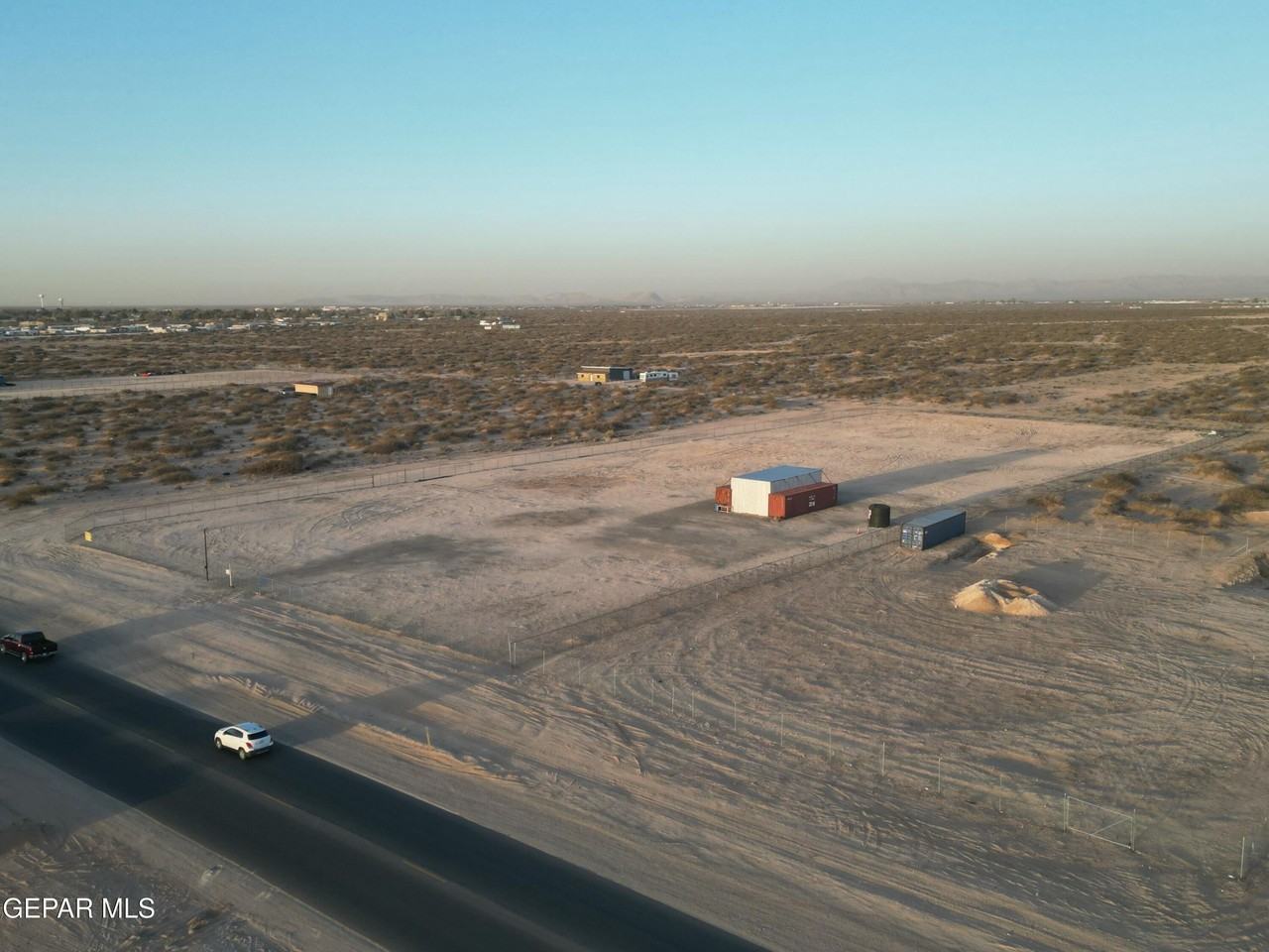 1100 Darrington Rd - Photo 6 of 29