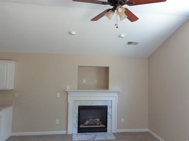 1744 Chinchester Ln - Photo 2 of 10