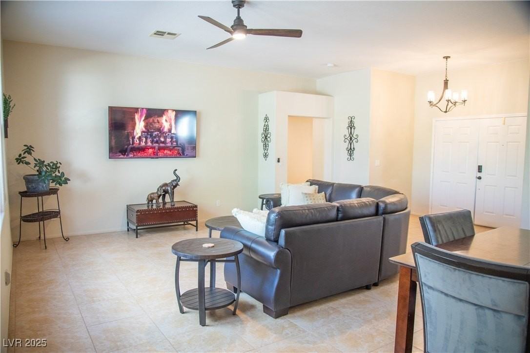 7410 Deer Springs Way - Photo 4 of 42