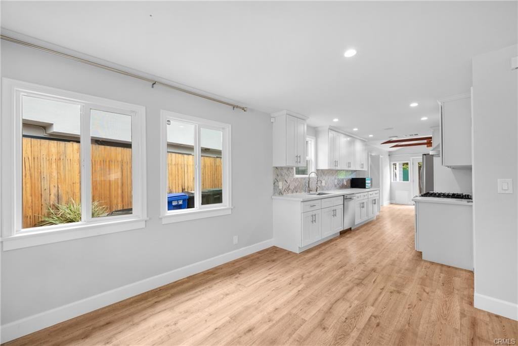 5624 Freeman Ave - Photo 2 of 8