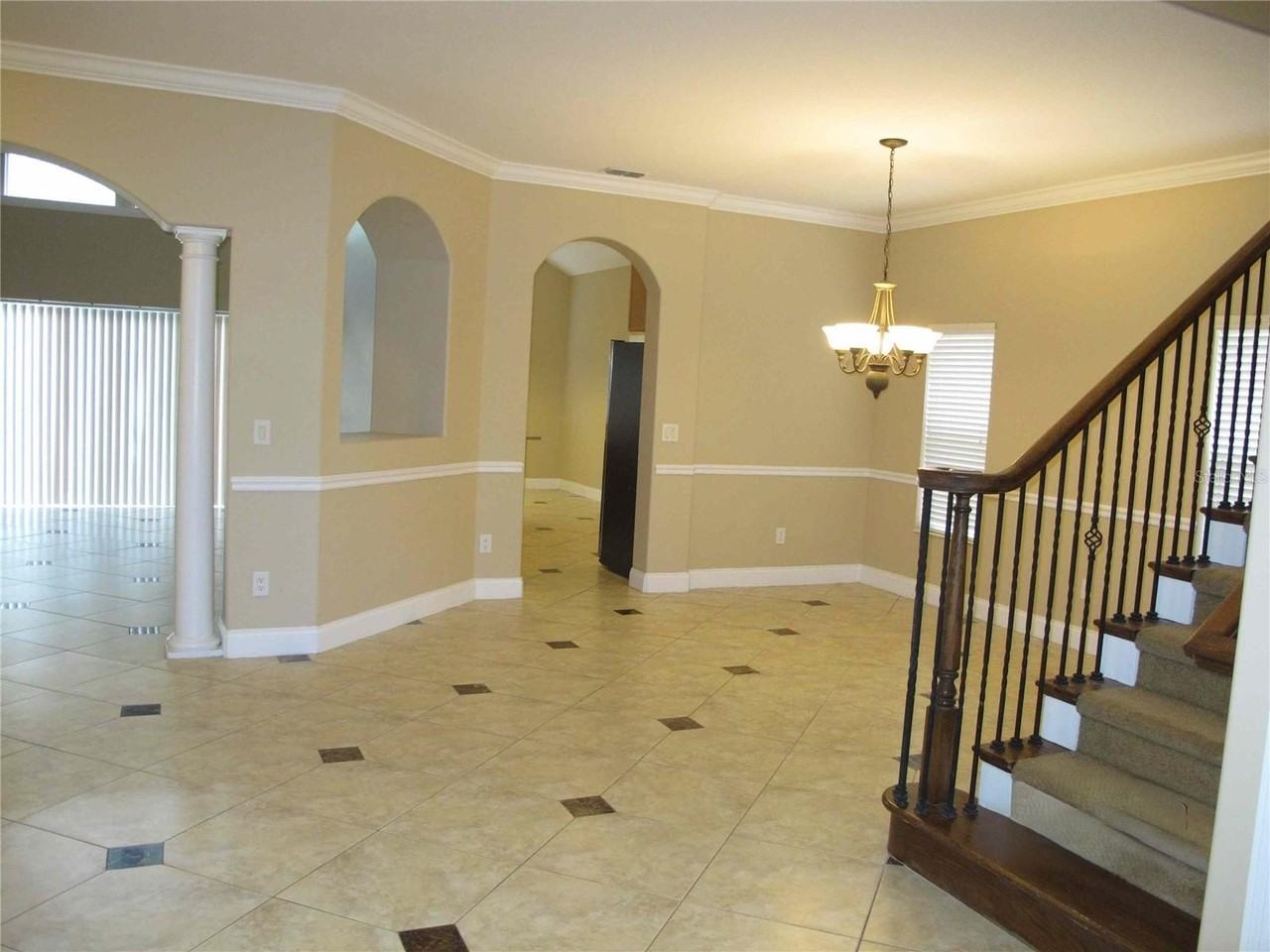 6828 Lucca St - Photo 4 of 26