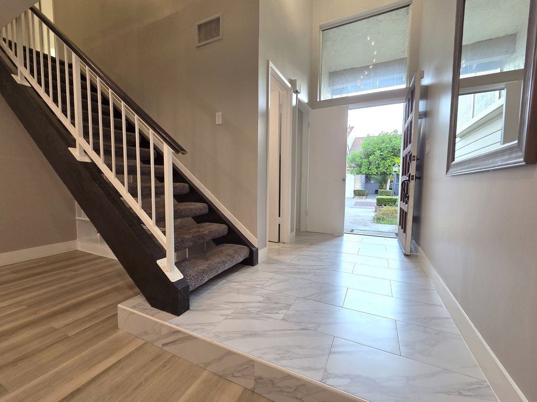 18319 Collins St ##2 - Photo 5 of 24
