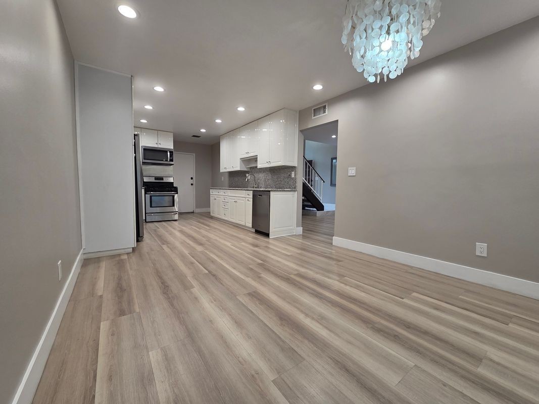 18319 Collins St ##2 - Photo 3 of 21