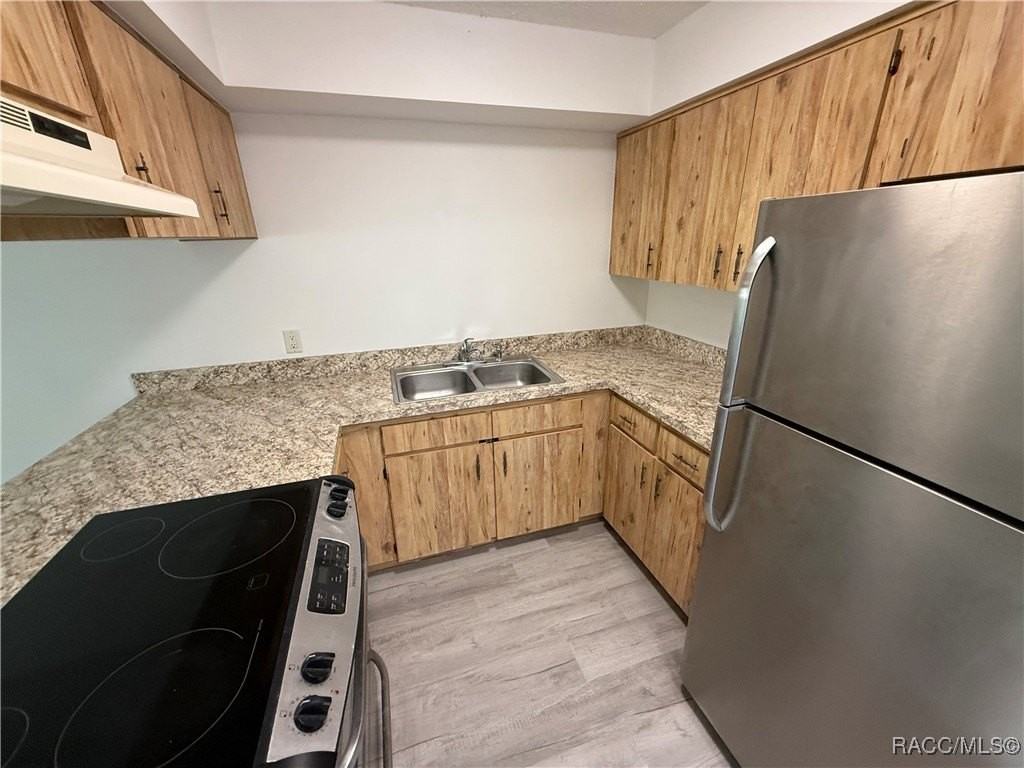 412 Tomkins Street unit: 4 #4 - Photo 3 of 11