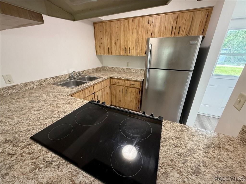 412 Tomkins Street unit: 4 #4 - Photo 4 of 11