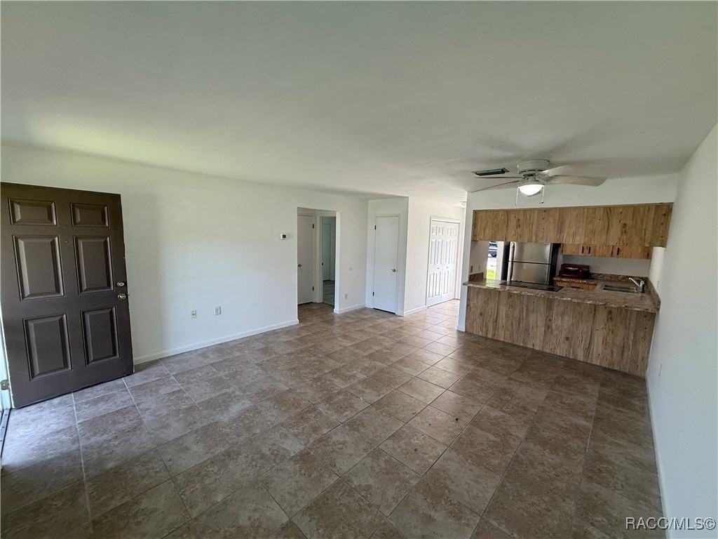 412 Tompkins St Apt 6 #6 - Photo 6 of 11