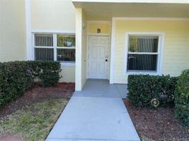 featured image of 4210 Gator Trace Ave Apt B #B