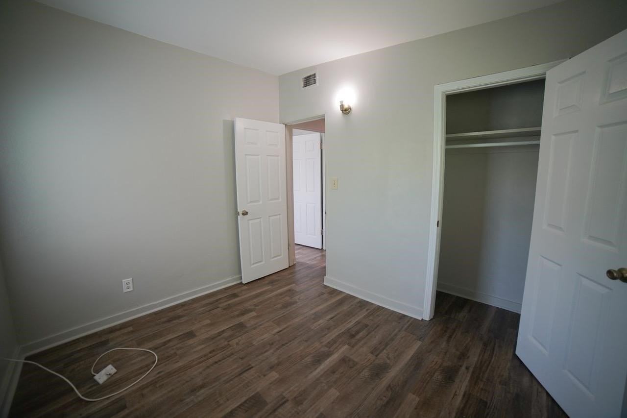 1015 Joe Louis St - Photo 6 of 16