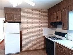 36 Bigelow Street - Photo 7 of 9