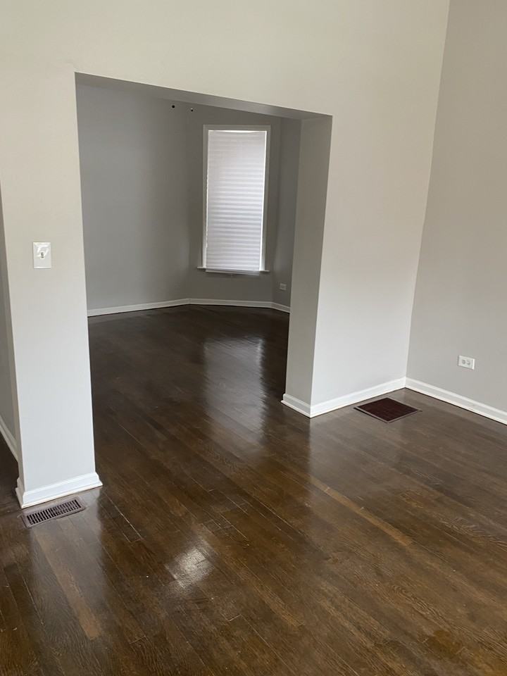 7425 S Princeton Ave Apt 1 - Photo 2 of 24