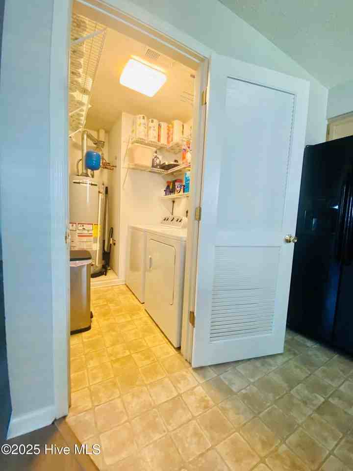 2940 Mulberry Ln - Photo 6 of 12