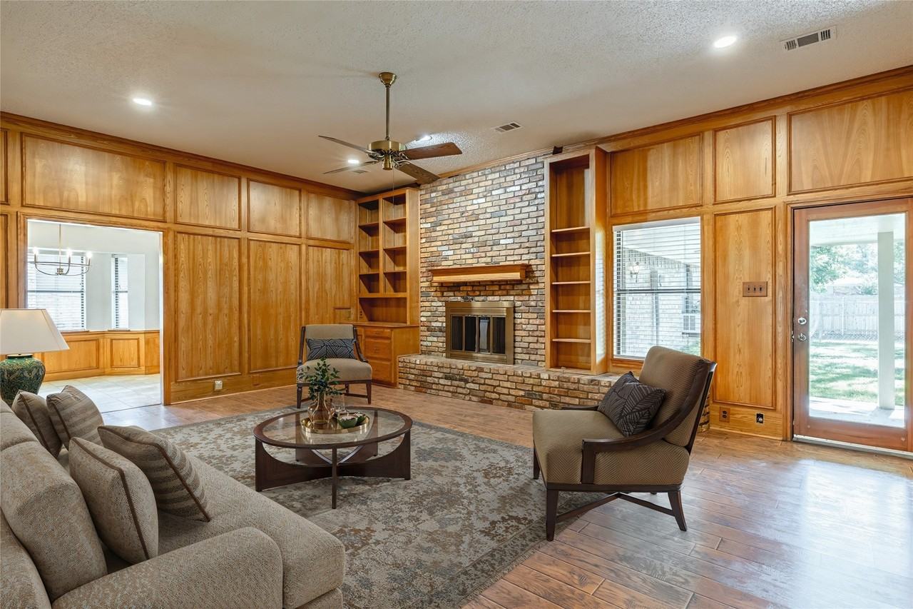 2017 Wellington Drive - Photo 5 of 23