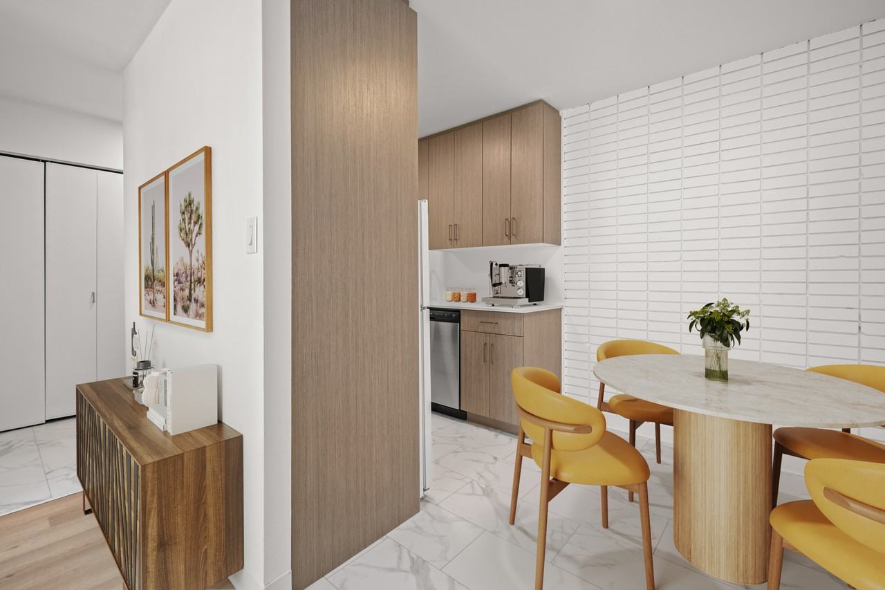 800 Beverley Street - Photo 3 of 8