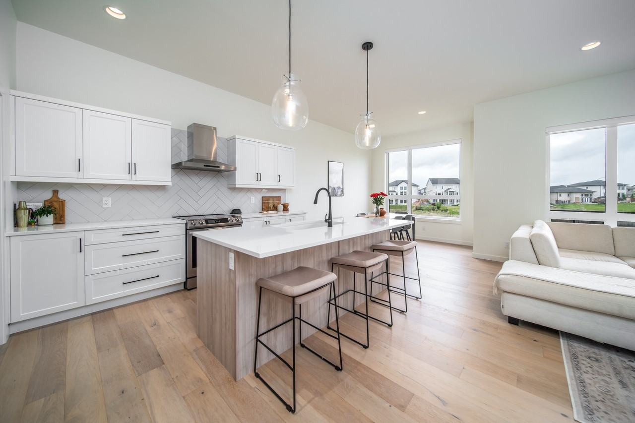 63 Creemans Crescent - Photo 2 of 25