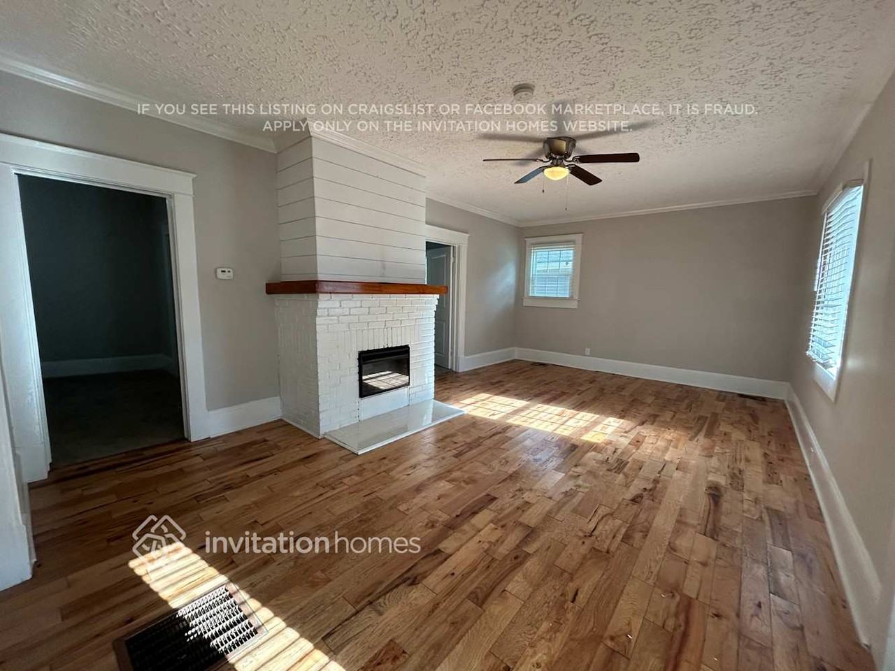 1221 Epworth St Sw - Photo 2 of 15