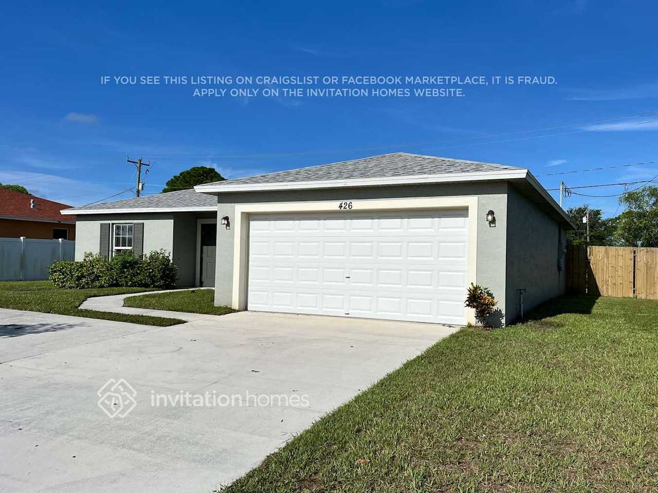 426 Nw Airoso Blvd - Photo 3 of 18