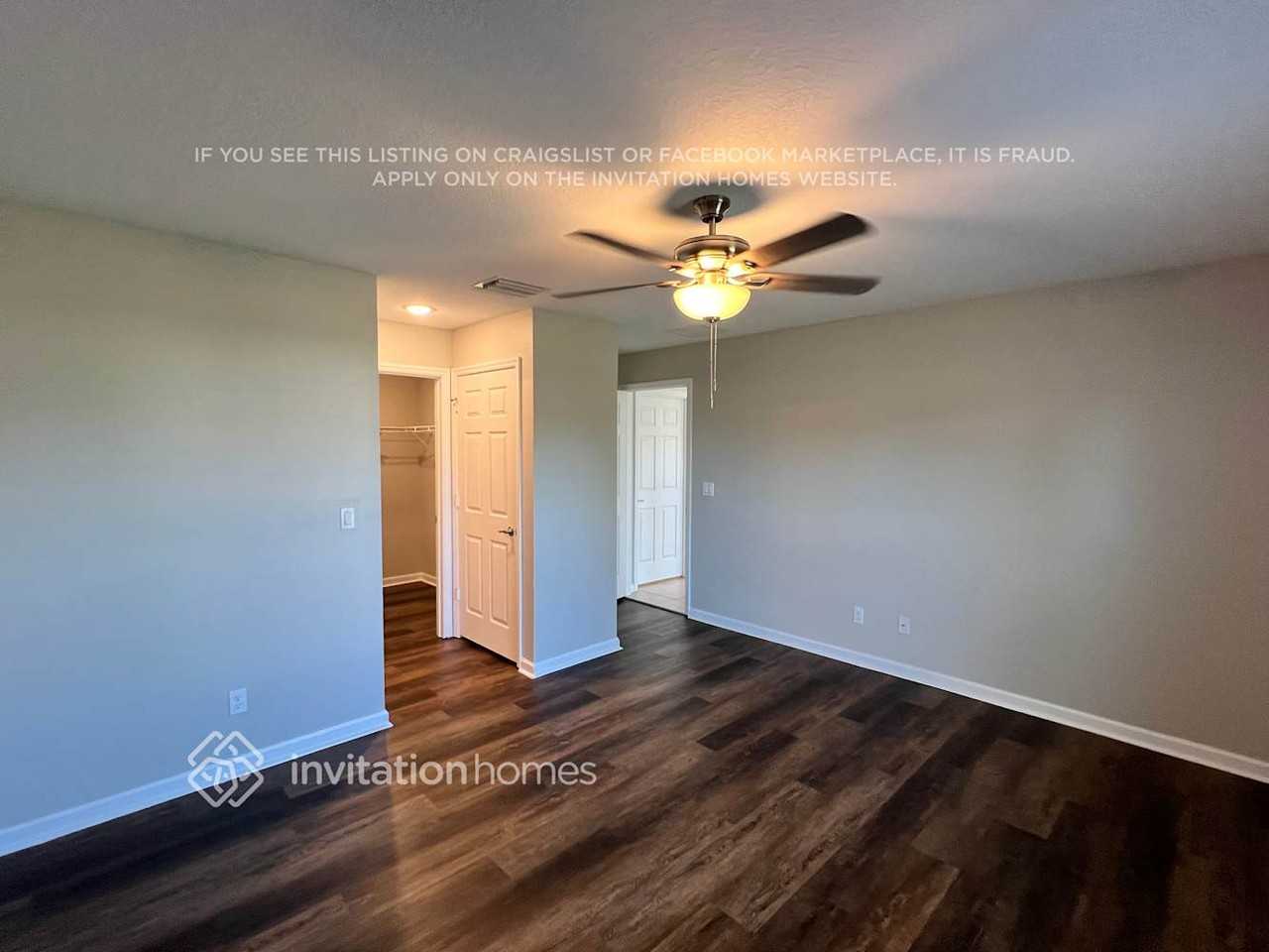 426 Nw Airoso Blvd - Photo 7 of 18