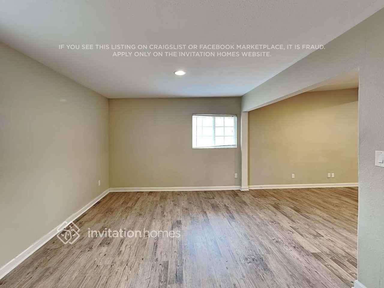 12601 Mercer St - Photo 7 of 20