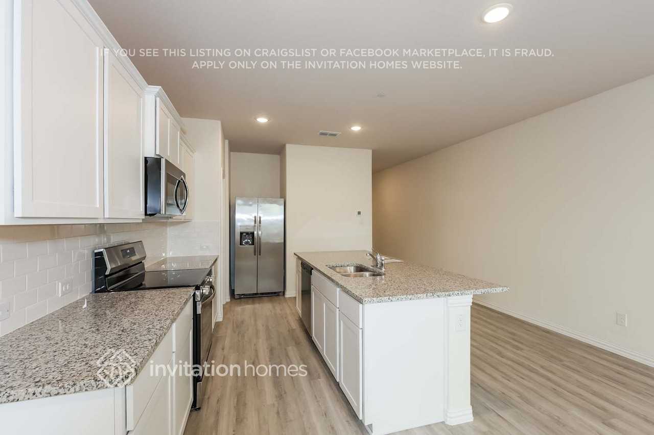 6426 Blue Trl - Photo 6 of 24