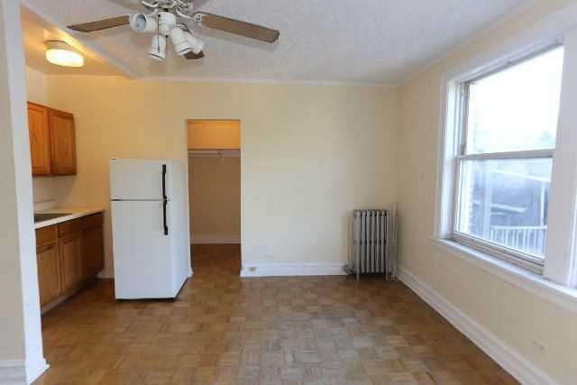 711 W Belmont Ave #407 - Photo 7 of 13