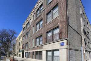 featured image of 1050 W George St #312